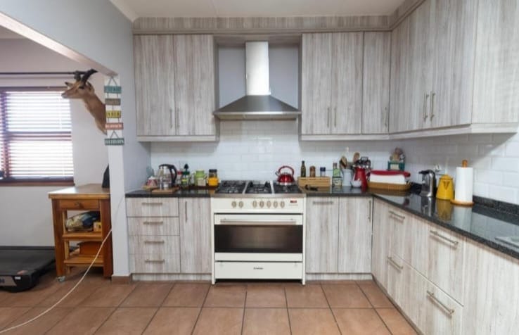 3 Bedroom Property for Sale in Vredenburg Western Cape